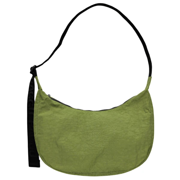 Medium Crescent Baggu in Avocado