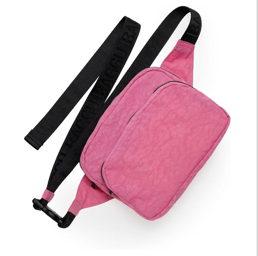 Baggu Fanny Pack in Azaelia Pink