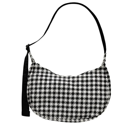Medium Crescent Baggu in Black and White Pixel
