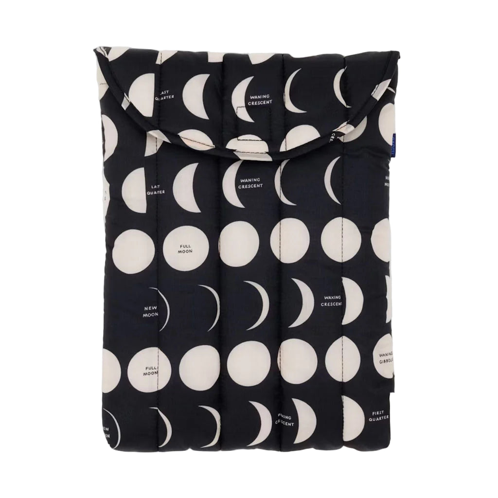 Puffy Laptop Case in Moon