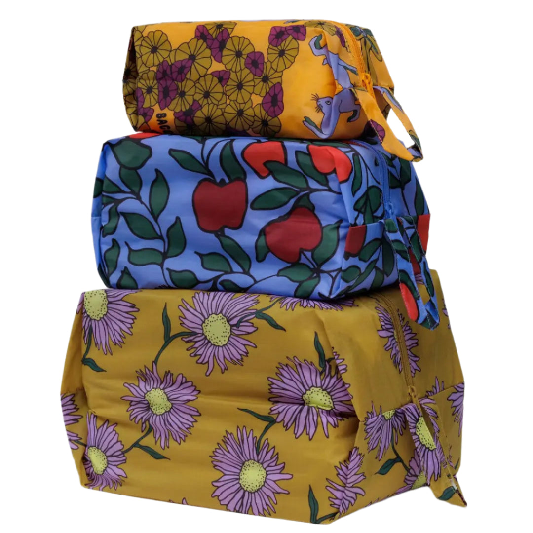 3-D Zip Set in Night Orchard