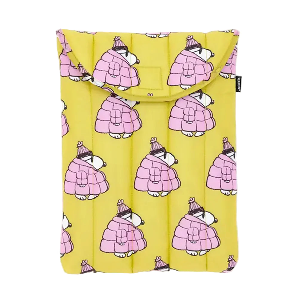 Puffy Laptop Case in Snoopy Pink